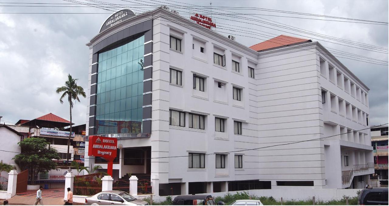 Ambalakkara Regency Kottārakara Exterior foto