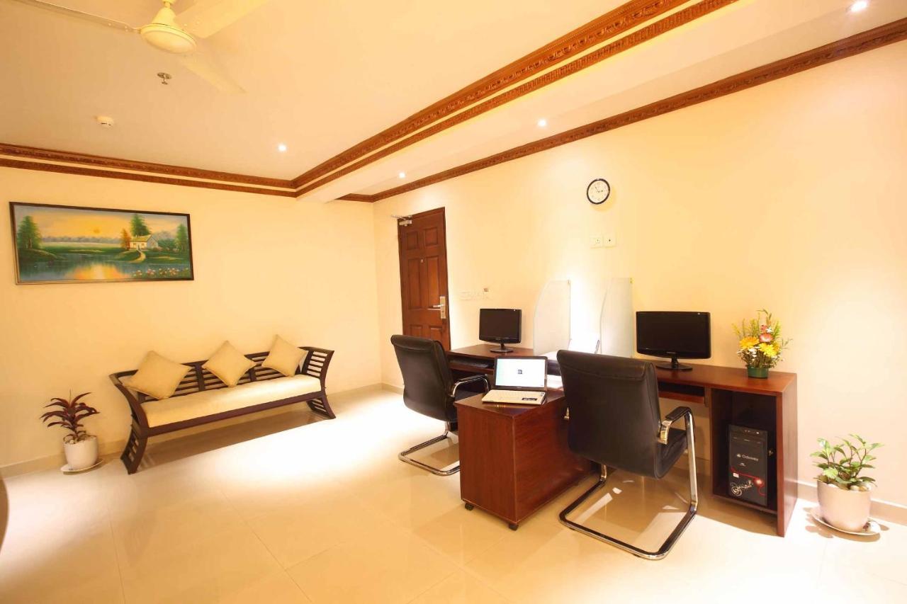 Ambalakkara Regency Kottārakara Exterior foto